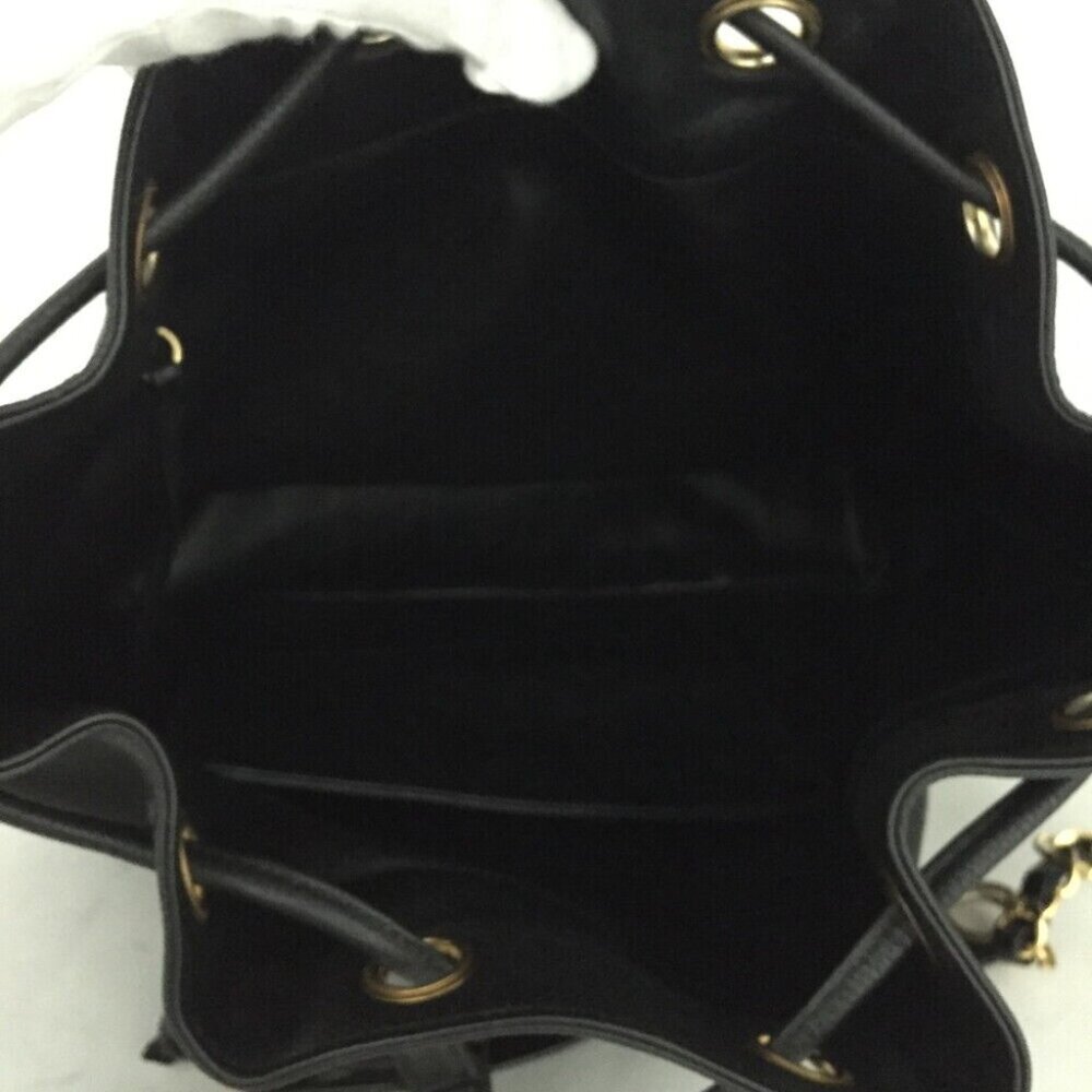 Authentic Chanel Vintage Caviar Bucket Bag Triple CC w 24k Gold-Plated Hardware - Picture 11 of 13